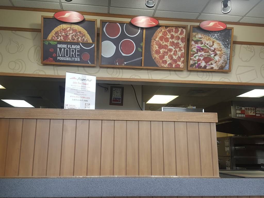 Pizza Hut | meal takeaway | 4795 S 1900 W, Roy, UT 84067, USA | 8017732000 OR +1 801-773-2000