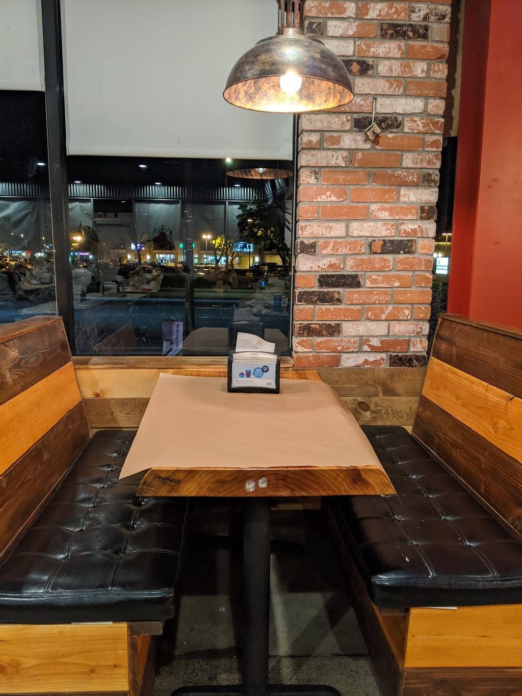 Backyard Bayou | restaurant | 3210 S White Rd, San Jose, CA 95148, USA | 4089829999 OR +1 408-982-9999