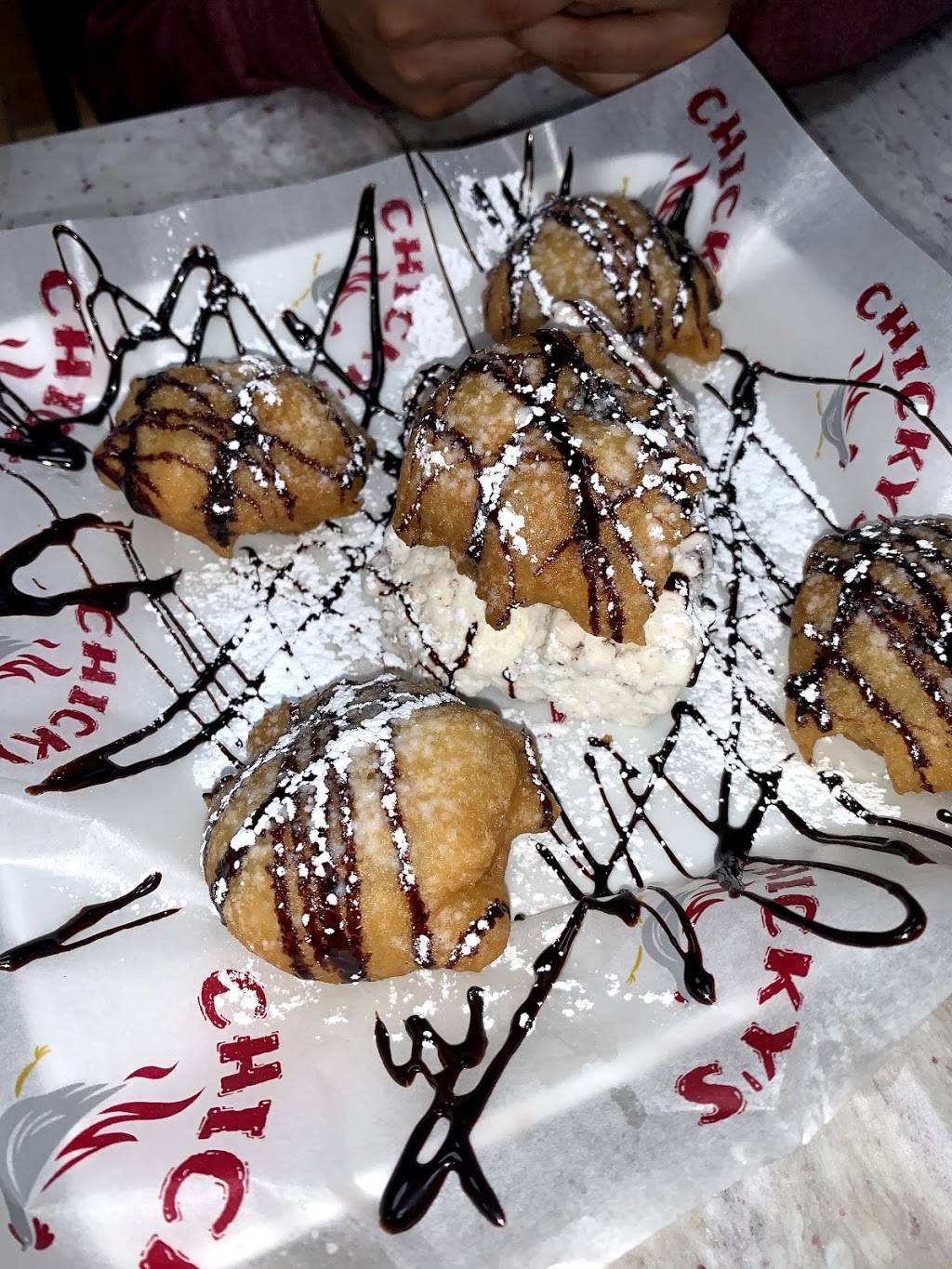 Chickys | restaurant | 248-43 Jericho Turnpike, Jamaica, NY 11426, USA | 7183473300 OR +1 718-347-3300