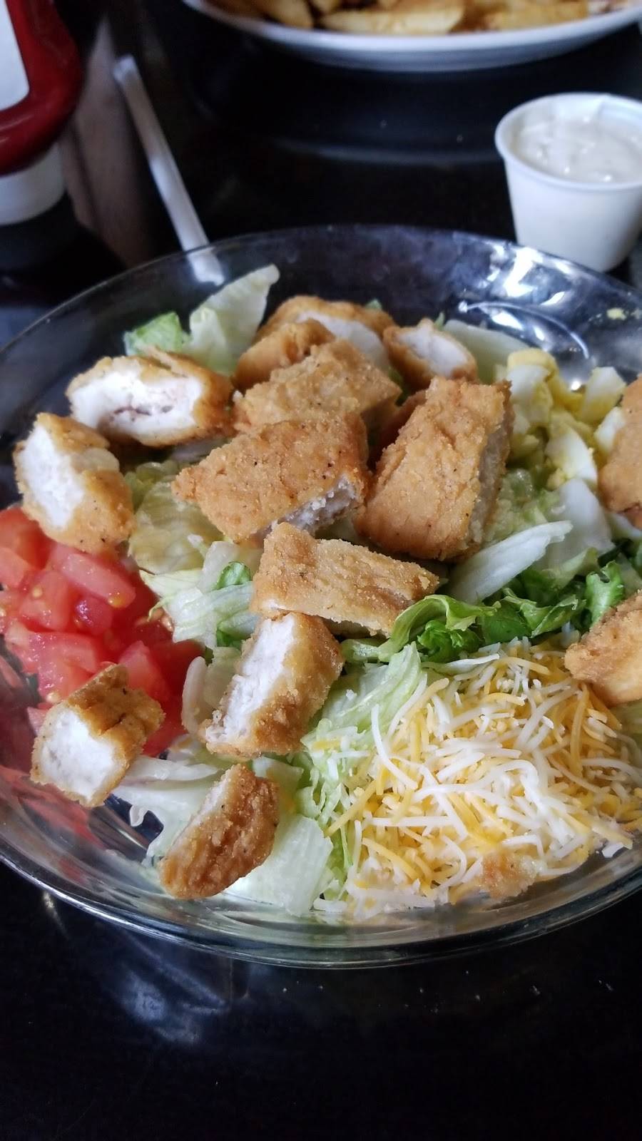 Elis Bar and Grille | restaurant | 302 N Main St, Hudson, IN 46747, USA | 2605873377 OR +1 260-587-3377