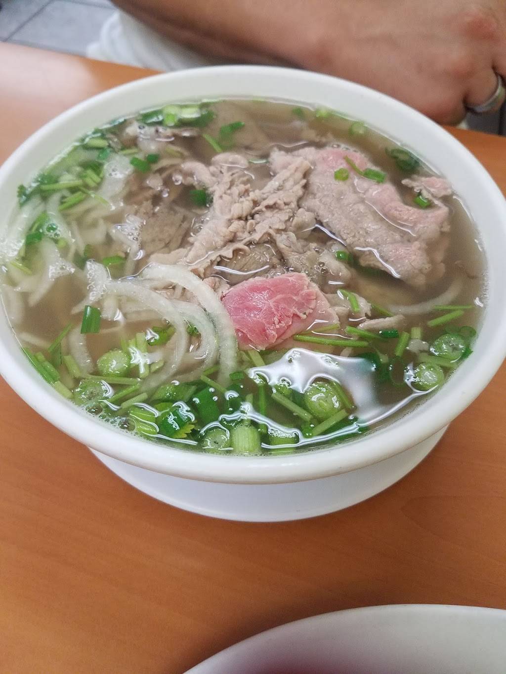 Pho Tay Bac Restaurant | restaurant | 860 W Imperial Hwy # A, Brea, CA 92821, USA | 7145292162 OR +1 714-529-2162