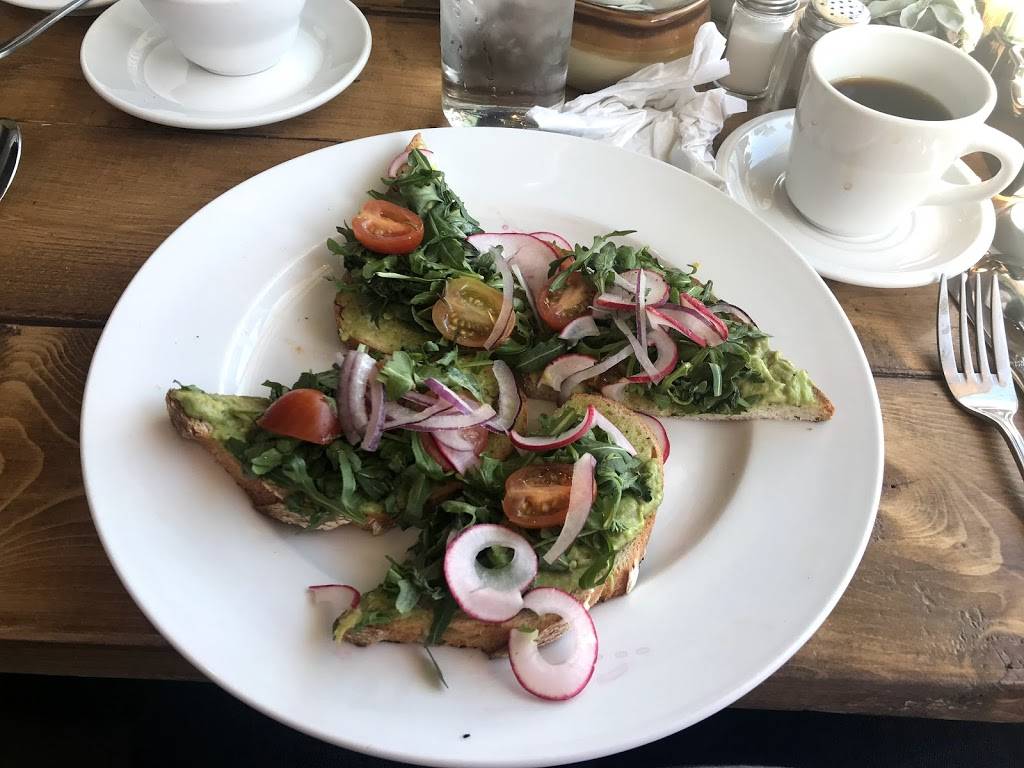 Honeybear Cafe | restaurant | 7036 N Clark St, Chicago, IL 60626, USA | 7737547450 OR +1 773-754-7450