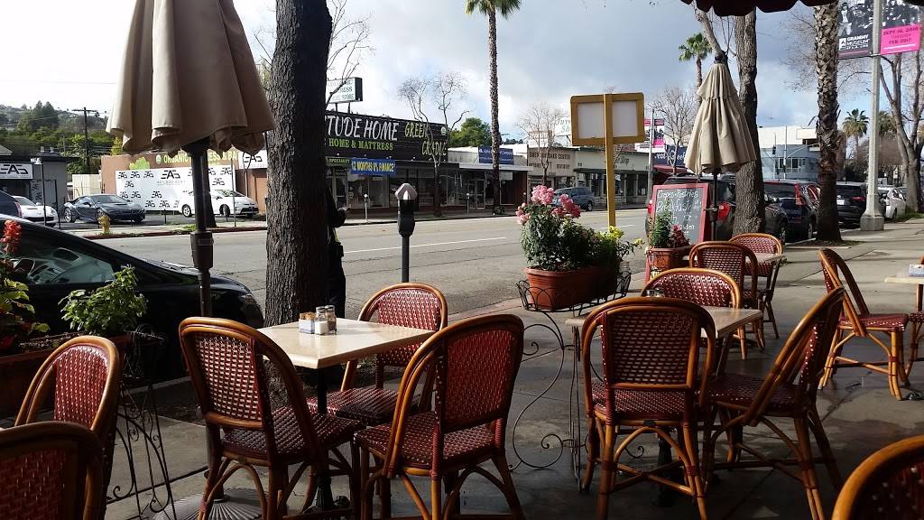 Nesmon Cafe and Boutique | restaurant | 13333 Ventura Blvd, Sherman Oaks, CA 91423, USA | 8188558818 OR +1 818-855-8818