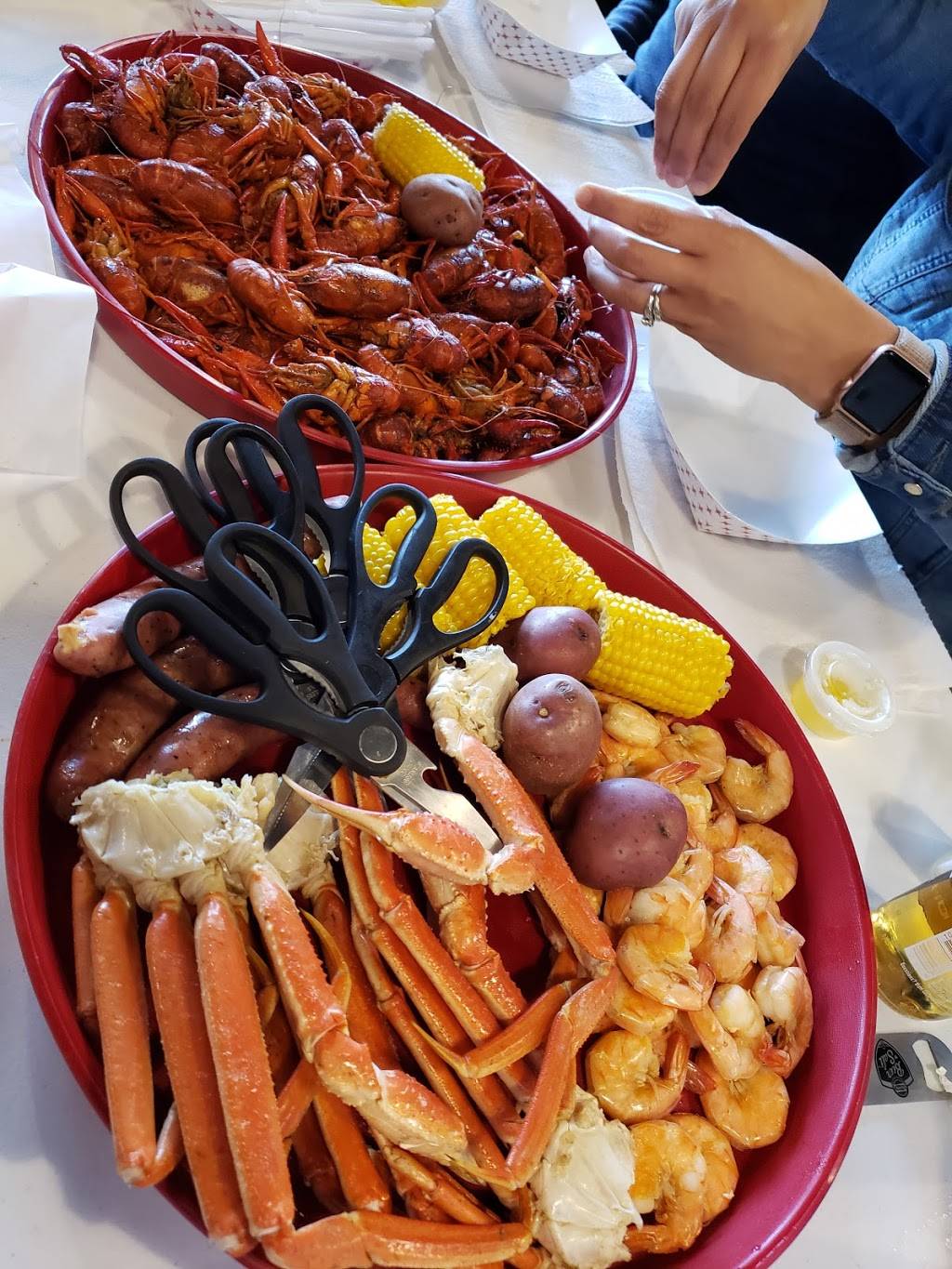 Comal Crawfish Company | restaurant | 311 FM306 TX, #1b, New Braunfels, TX 78130, USA | 8306435939 OR +1 830-643-5939