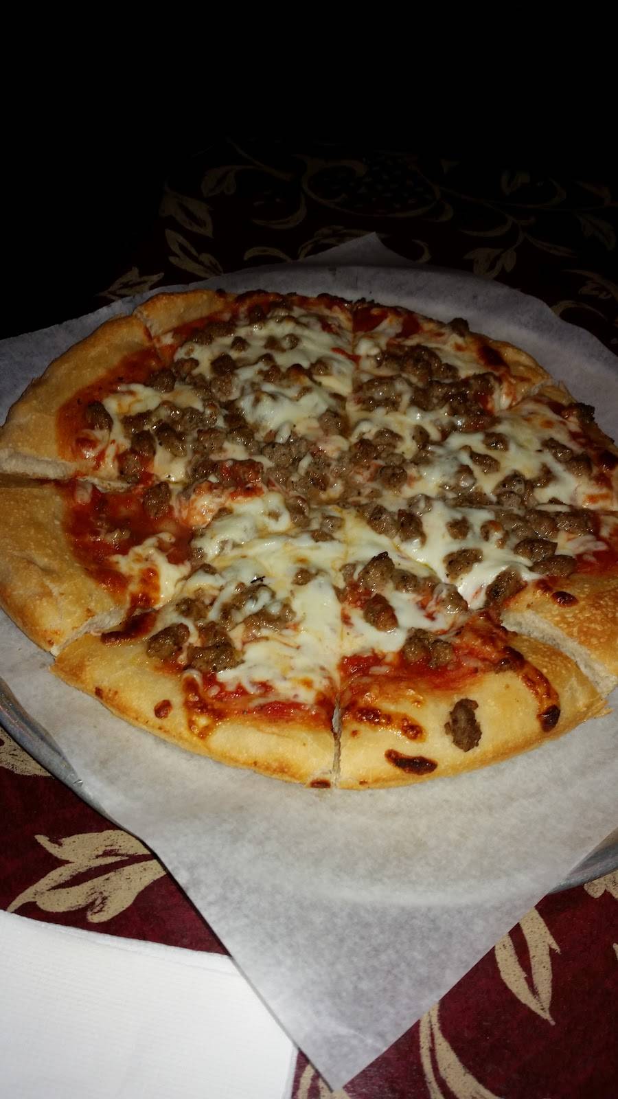 Famous Pizza & Restaurant | restaurant | 1417 Pearman Dairy Rd, Anderson, SC 29625, USA | 8642265353 OR +1 864-226-5353