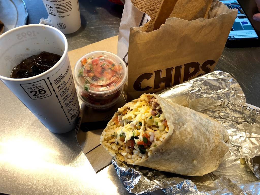 Chipotle Mexican Grill | restaurant | W3198 County Rd KK Ste A, Appleton, WI 54915, USA | 9208302759 OR +1 920-830-2759