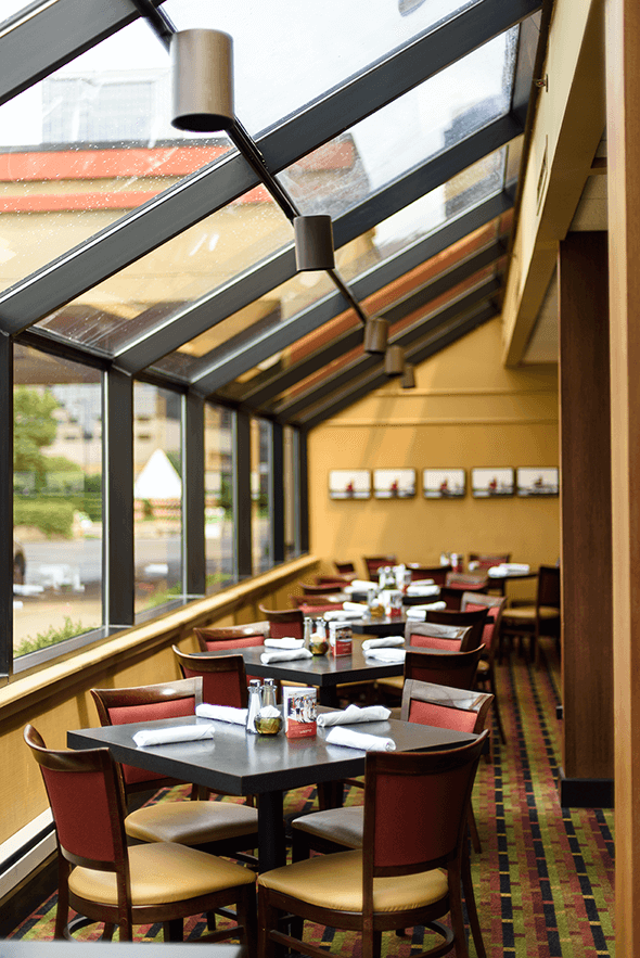 Holiday Inn Grand Rapids Downtown | restaurant | 310 Pearl St NW, Grand Rapids, MI 49504, USA | 6162357611 OR +1 616-235-7611