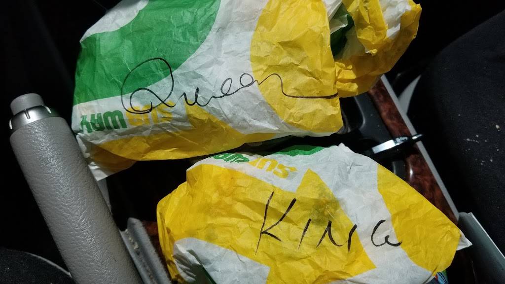 Subway | restaurant | RioCan Centre Windsor, 3090 Legacy Park Dr, Windsor, ON N8W 5S6, Canada | 5192508855 OR +1 519-250-8855