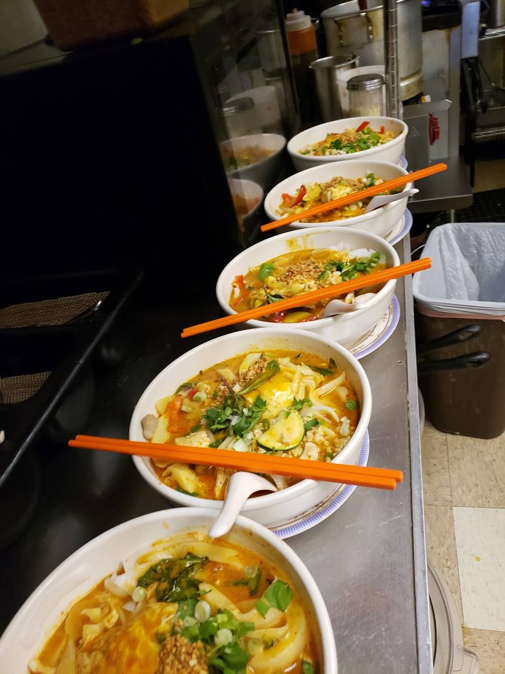 Thai Issan Restaurant and Mini-Mart | restaurant | 2644 W 4700 S, Salt Lake City, UT 84129, USA | 8014327903 OR +1 801-432-7903