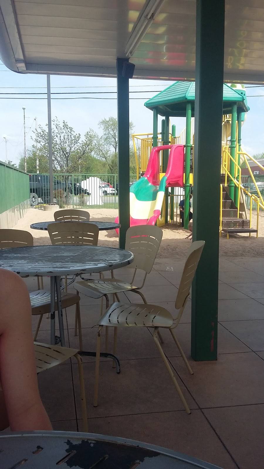 Sonic Drive-In | restaurant | 1310 S Madison St, Webb City, MO 64870, USA | 4176733033 OR +1 417-673-3033