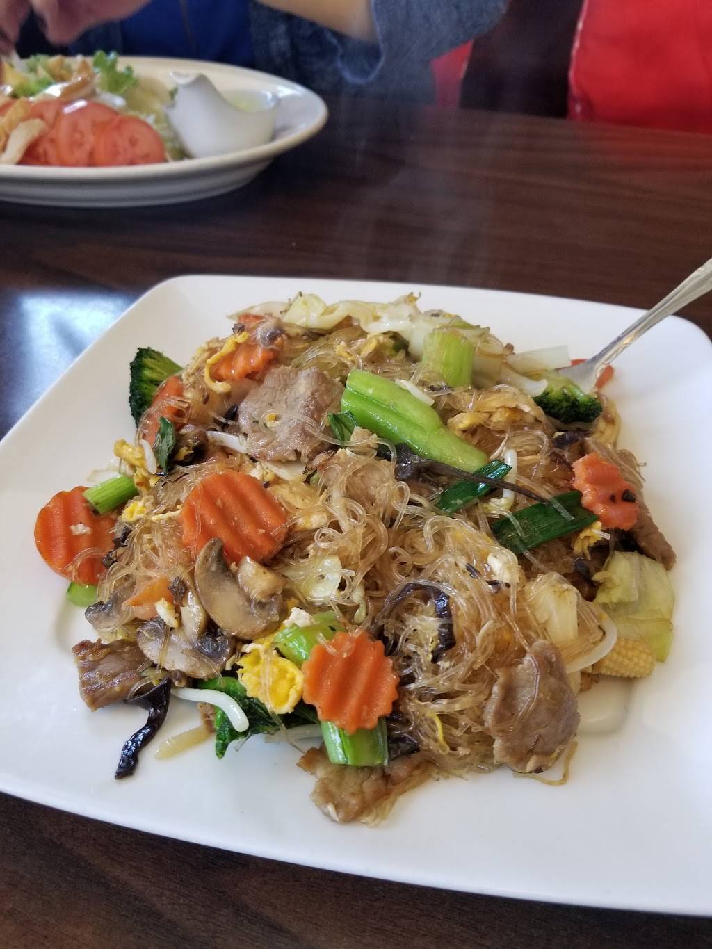 Thai Corner Restaurant | restaurant | 2615 E Carson St, Lakewood, CA 90712, USA | 5624257587 OR +1 562-425-7587