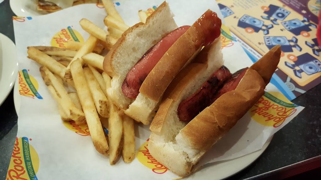 Johnny Rockets | restaurant | 1000 Chapel View Blvd #100, Cranston, RI 02920, USA | 4012287833 OR +1 401-228-7833