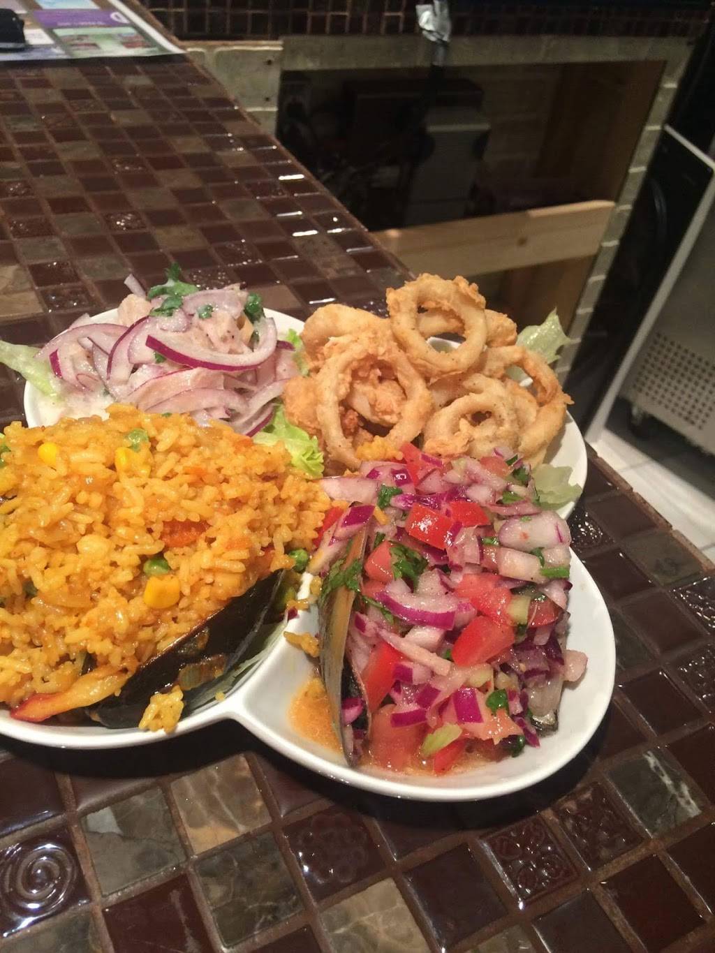 Restaurant De-ceos | restaurant | 7551 Rue St-Hubert, Montréal, QC H2R 2N7, Canada | 5145083639 OR +1 514-508-3639