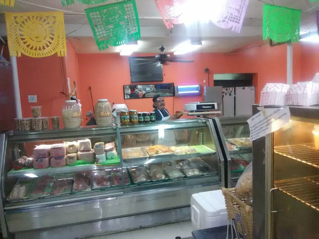 La Favorita | restaurant | 1700 E Grand Ave, Des Moines, IA 50316, USA | 5152626251 OR +1 515-262-6251