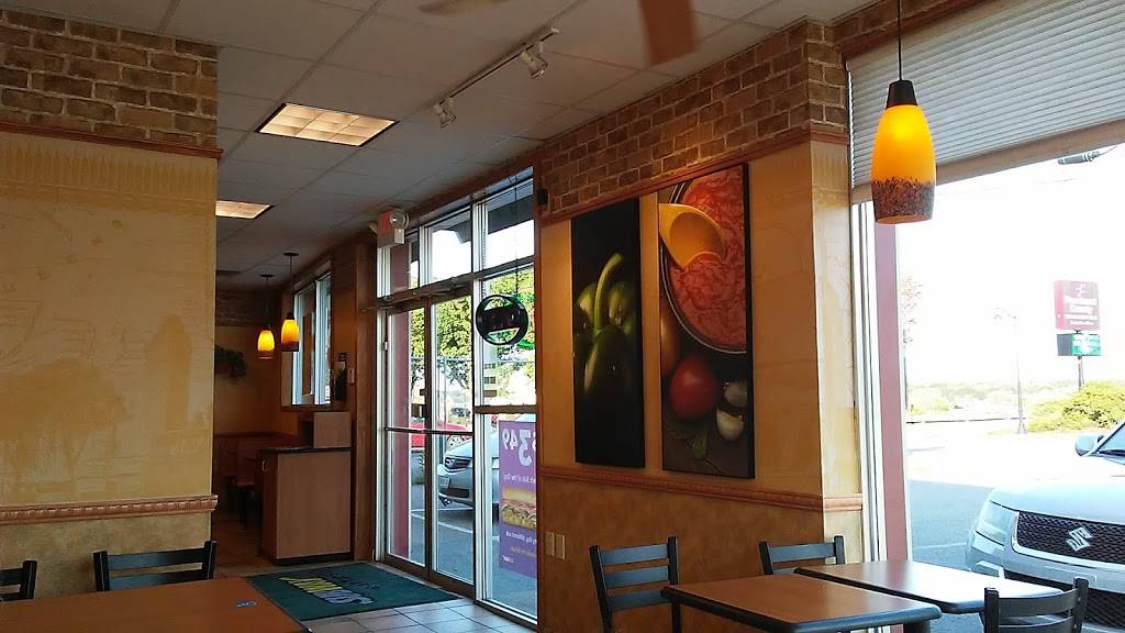 Subway | restaurant | 469 Main St, Bangor, ME 04401, USA | 2079474800 OR +1 207-947-4800