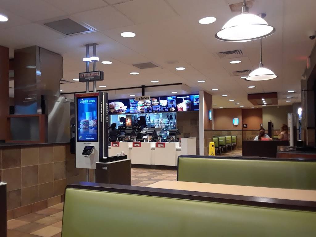 McDonalds | cafe | 985 E Bloomingdale Ave, Brandon, FL 33511, USA | 8136859163 OR +1 813-685-9163