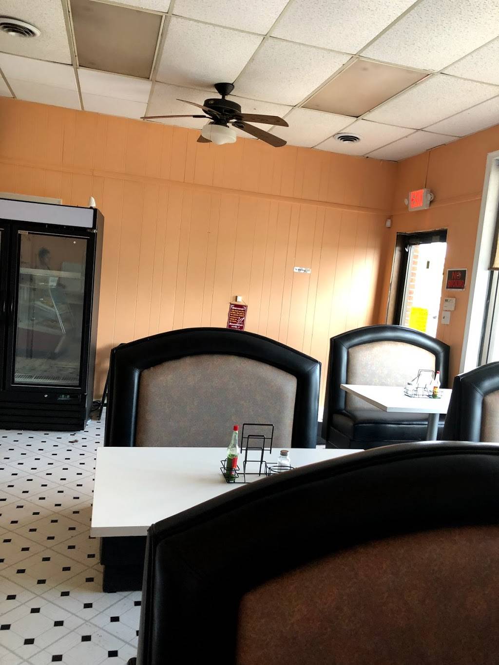 Shalom panaderia y restaurant | restaurant | 23224, Richmond, VA 23224, USA | 8044478422 OR +1 804-447-8422