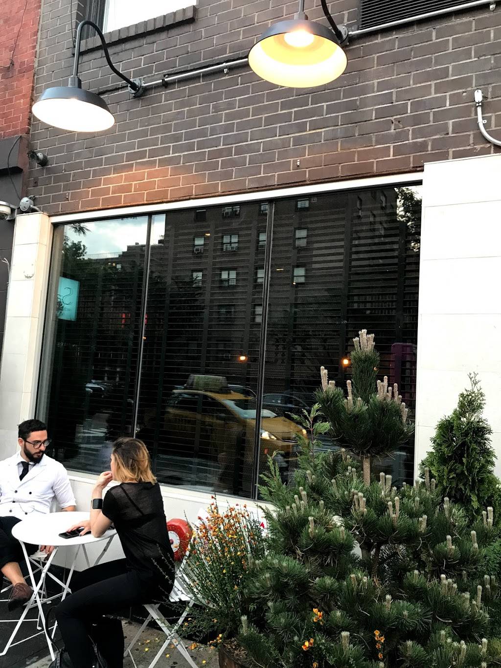 The 18th Room | restaurant | 134 9th Ave, New York, NY 10011, USA | 6465591671 OR +1 646-559-1671