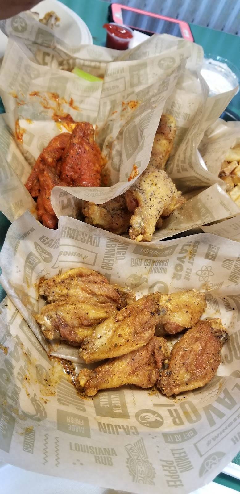 Wingstop | restaurant | 15212 Montfort Rd #314, Dallas, TX 75248, USA | 9722399464 OR +1 972-239-9464