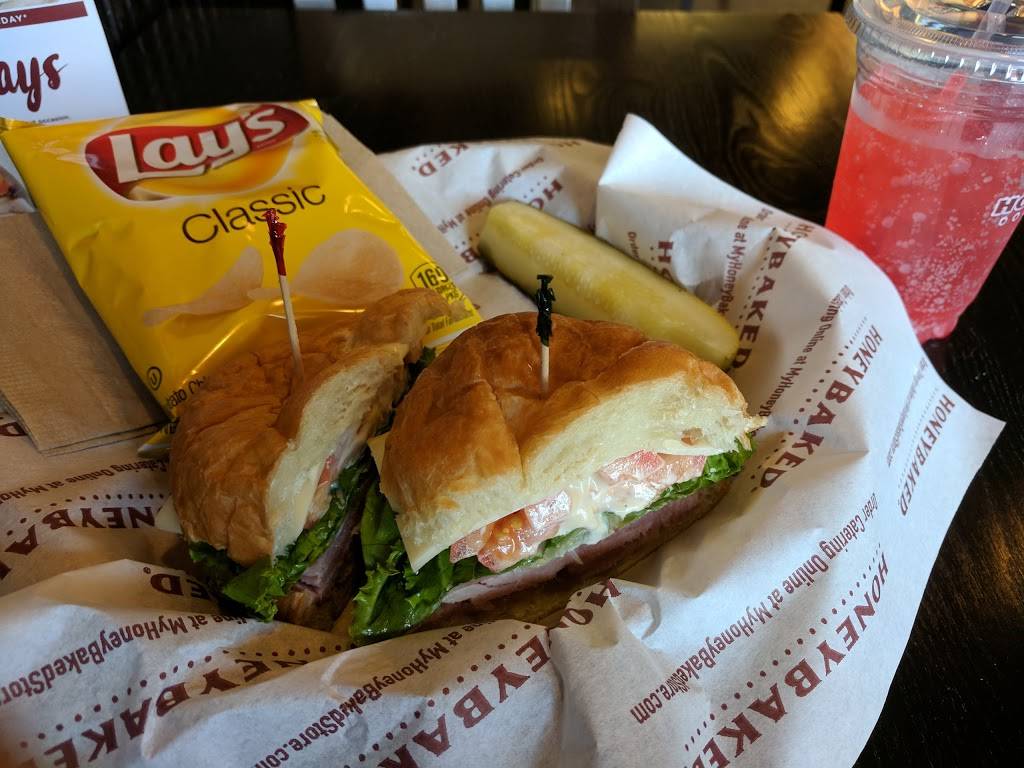 The Honey Baked Ham Company | cafe | 13149 Gateway Center Dr, Gainesville, VA 20155, USA | 5712612277 OR +1 571-261-2277