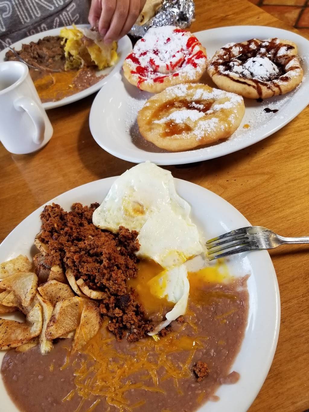 Cafe Santa Rosa | restaurant | 2615 S 6th Ave, Tucson, AZ 85713, USA | 5202037569 OR +1 520-203-7569