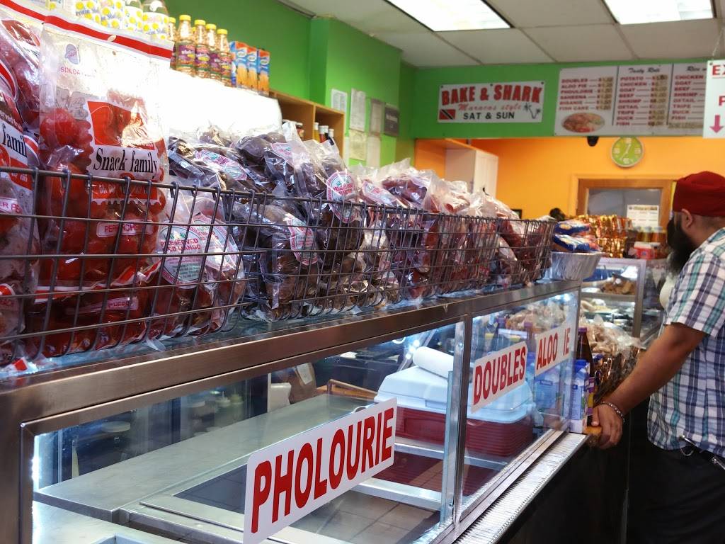 Trinciti Roti Shop and Restaurant | restaurant | 111-03 Lefferts Blvd, South Ozone Park, NY 11420, USA | 7186413636 OR +1 718-641-3636