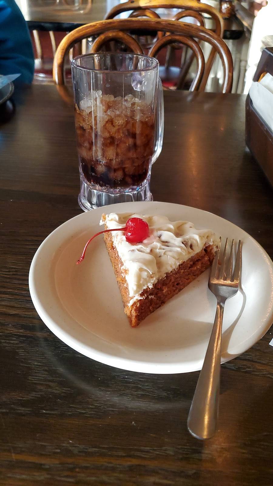 Fargos Pizza | restaurant | 2910 E Platte Ave, Colorado Springs, CO 80909, USA | 7194735540 OR +1 719-473-5540