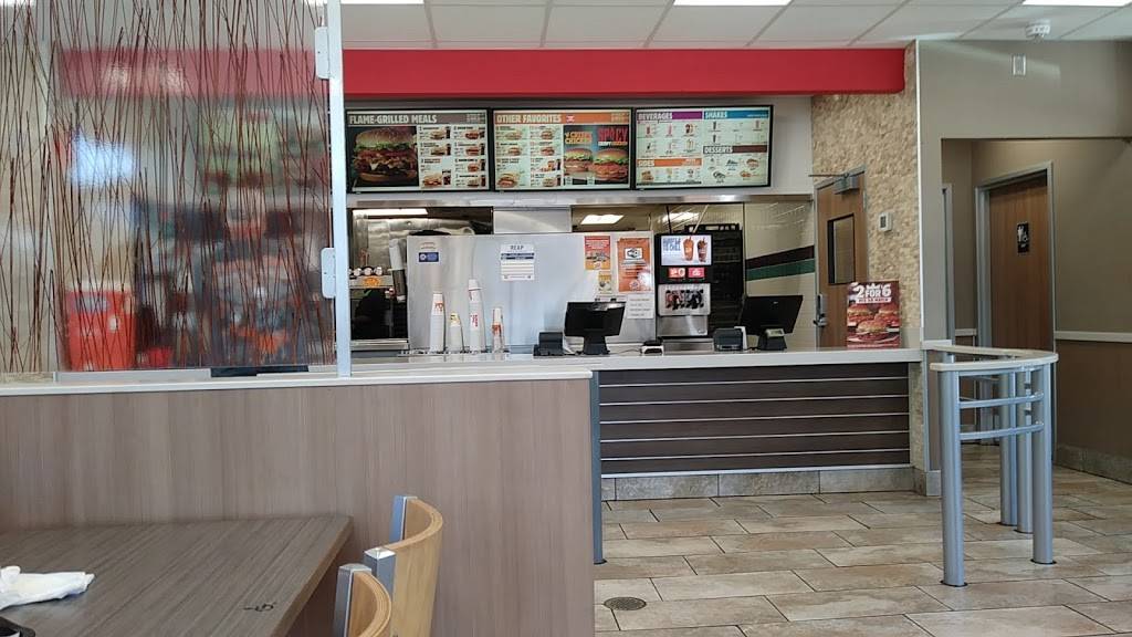 Burger King | restaurant | 2122 E 10th St, Indianapolis, IN 46201, USA | 3174641670 OR +1 317-464-1670