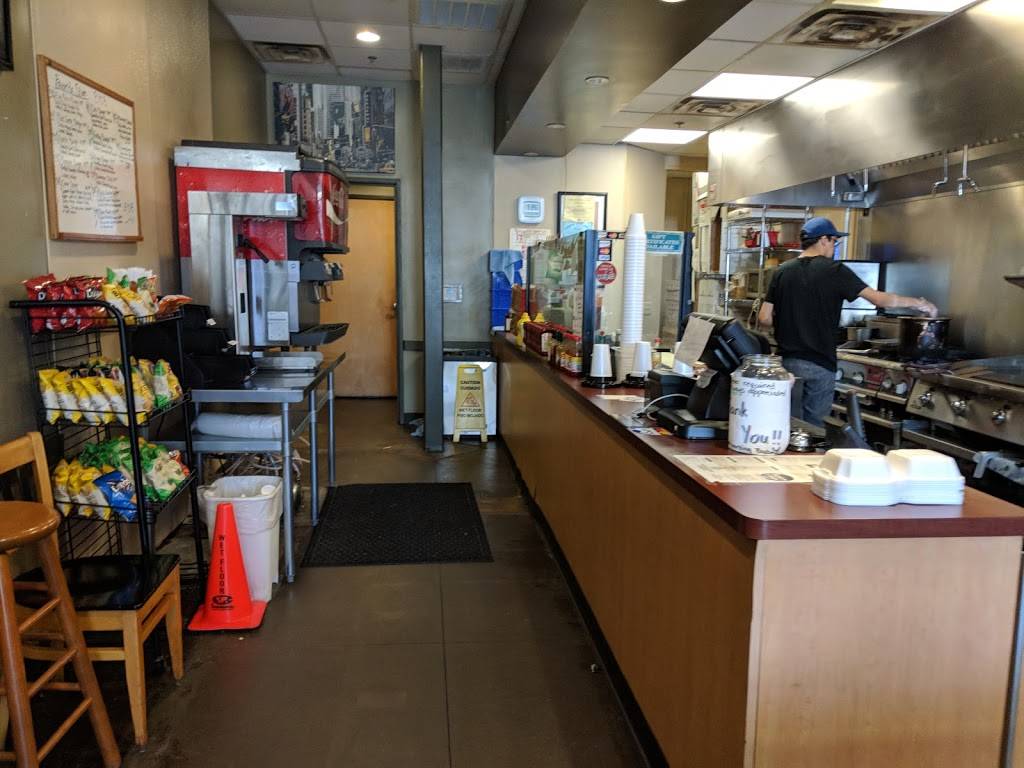 Burgers & Brats | restaurant | 6214, 6100 Long Prairie Rd #300, Flower Mound, TX 75028, USA | 9725399110 OR +1 972-539-9110