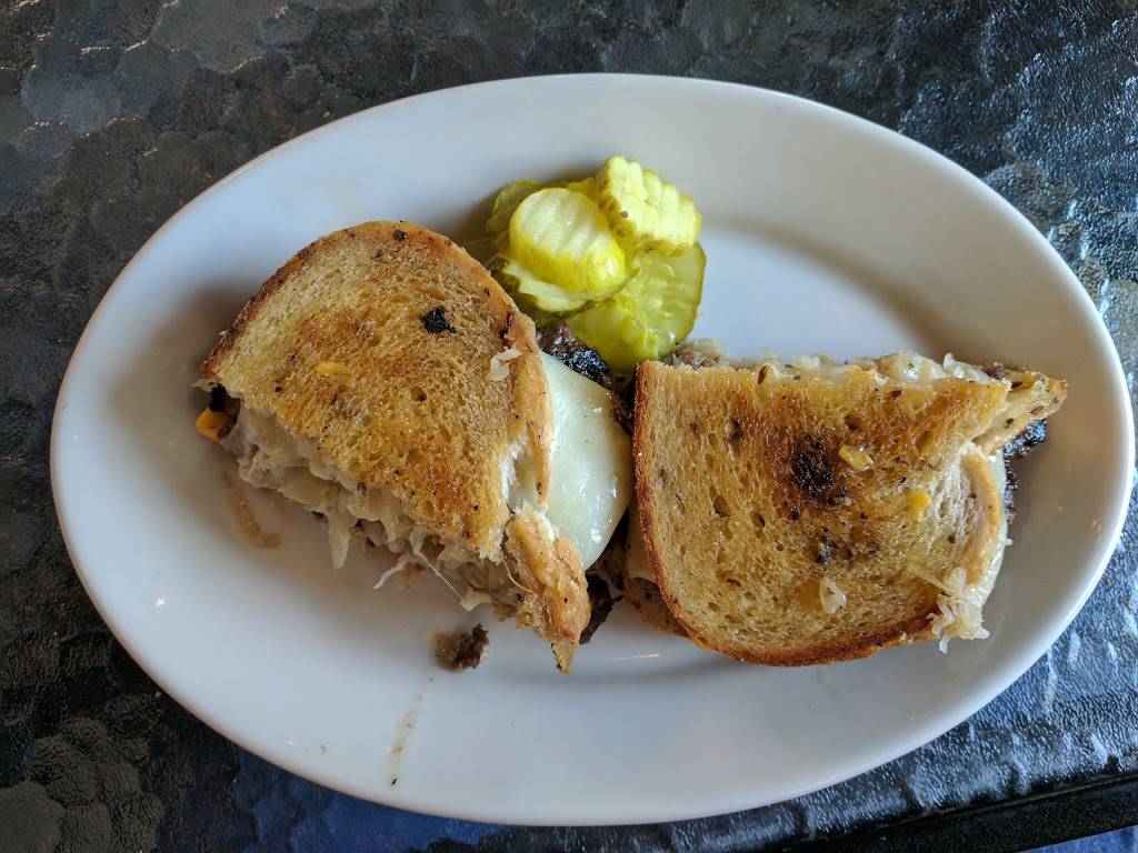 Yours Truly Rockside | restaurant | 8111 Rockside Rd, Valley View, OH 44125, USA | 2165248111 OR +1 216-524-8111