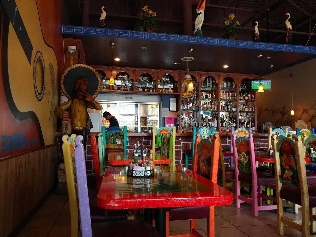 El Burrito Loco | restaurant | 4174 Alpine Ave NW B, Comstock Park, MI 49321, USA | 6167854102 OR +1 616-785-4102