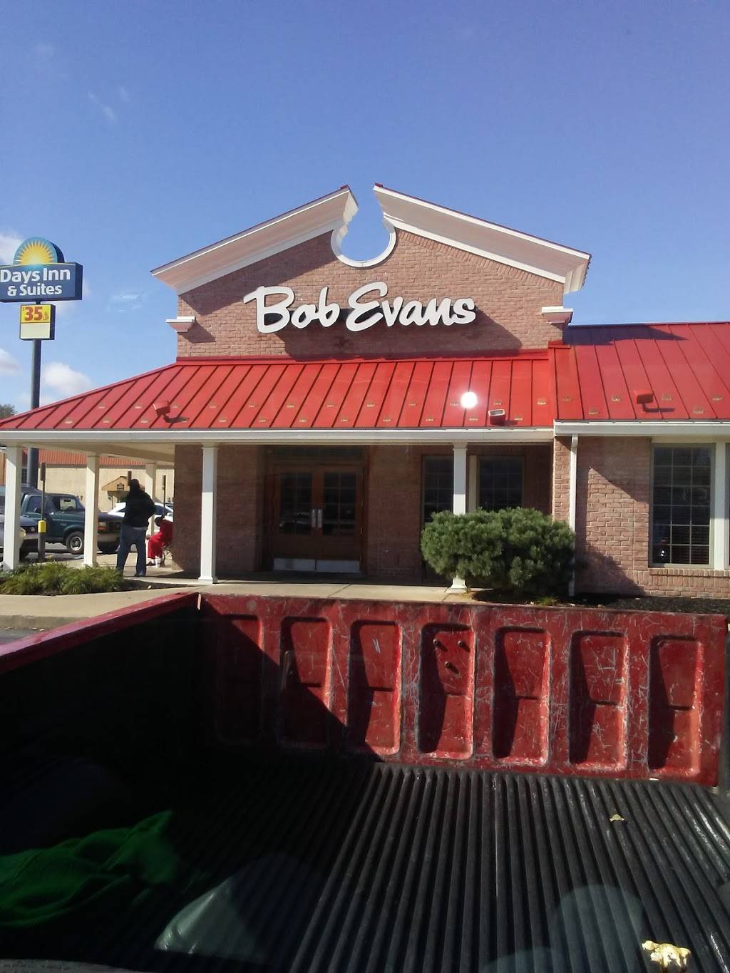 Bob Evans | restaurant | 255 E Margaret Dr, Terre Haute, IN 47802, USA | 8122321059 OR +1 812-232-1059