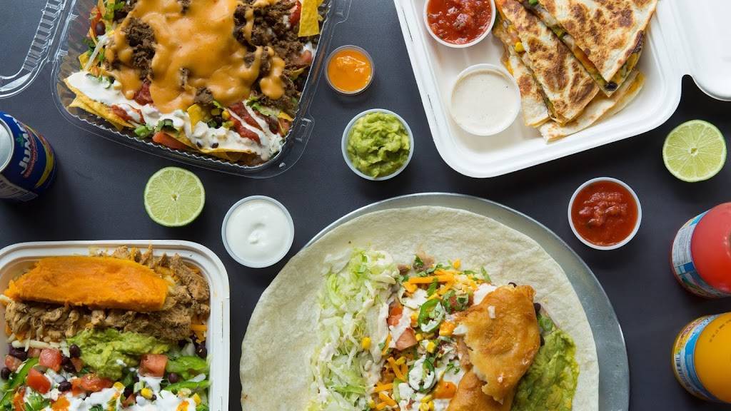 Burrito Boyz Streetsville | restaurant | 17 Tannery St, Mississauga, ON L5M 1V1, Canada | 9055672699 OR +1 905-567-2699