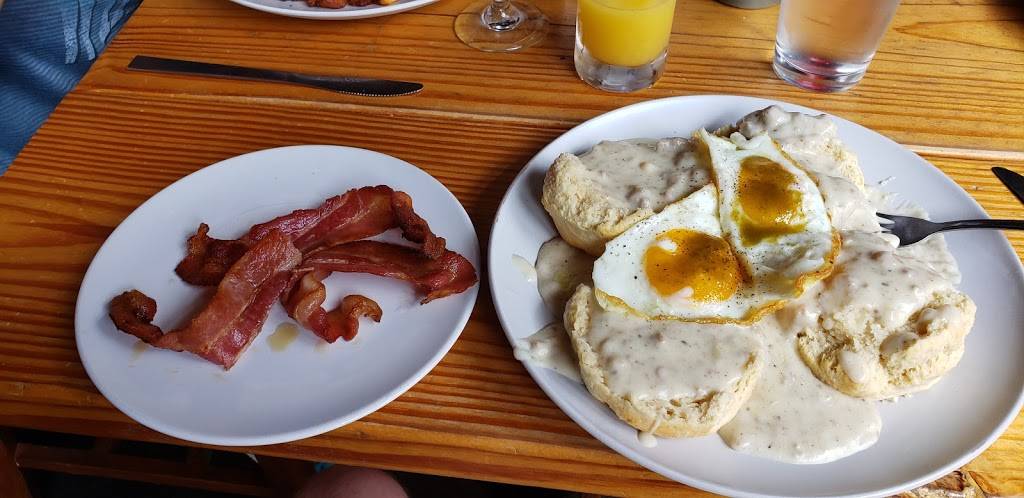 The Daily Ration | restaurant | 1220 Dartmouth St, Chattanooga, TN 37405, USA | 4233555372 OR +1 423-355-5372