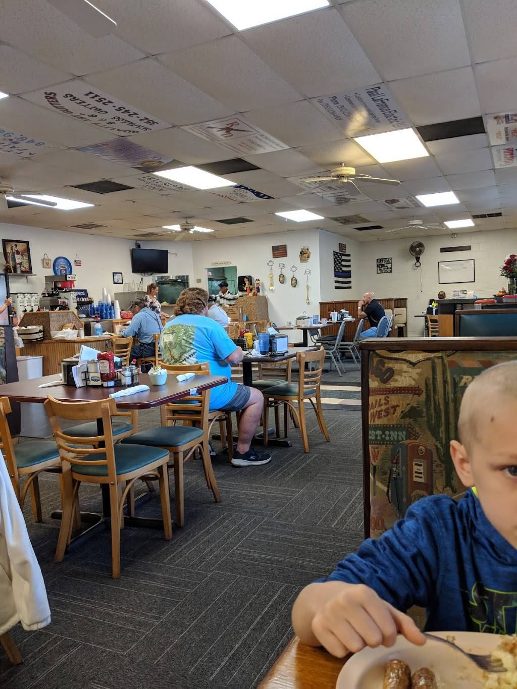 Northgate Diner | restaurant | 3541 NE Jacksonville Rd, Ocala, FL 34479, USA | 3524010900 OR +1 352-401-0900