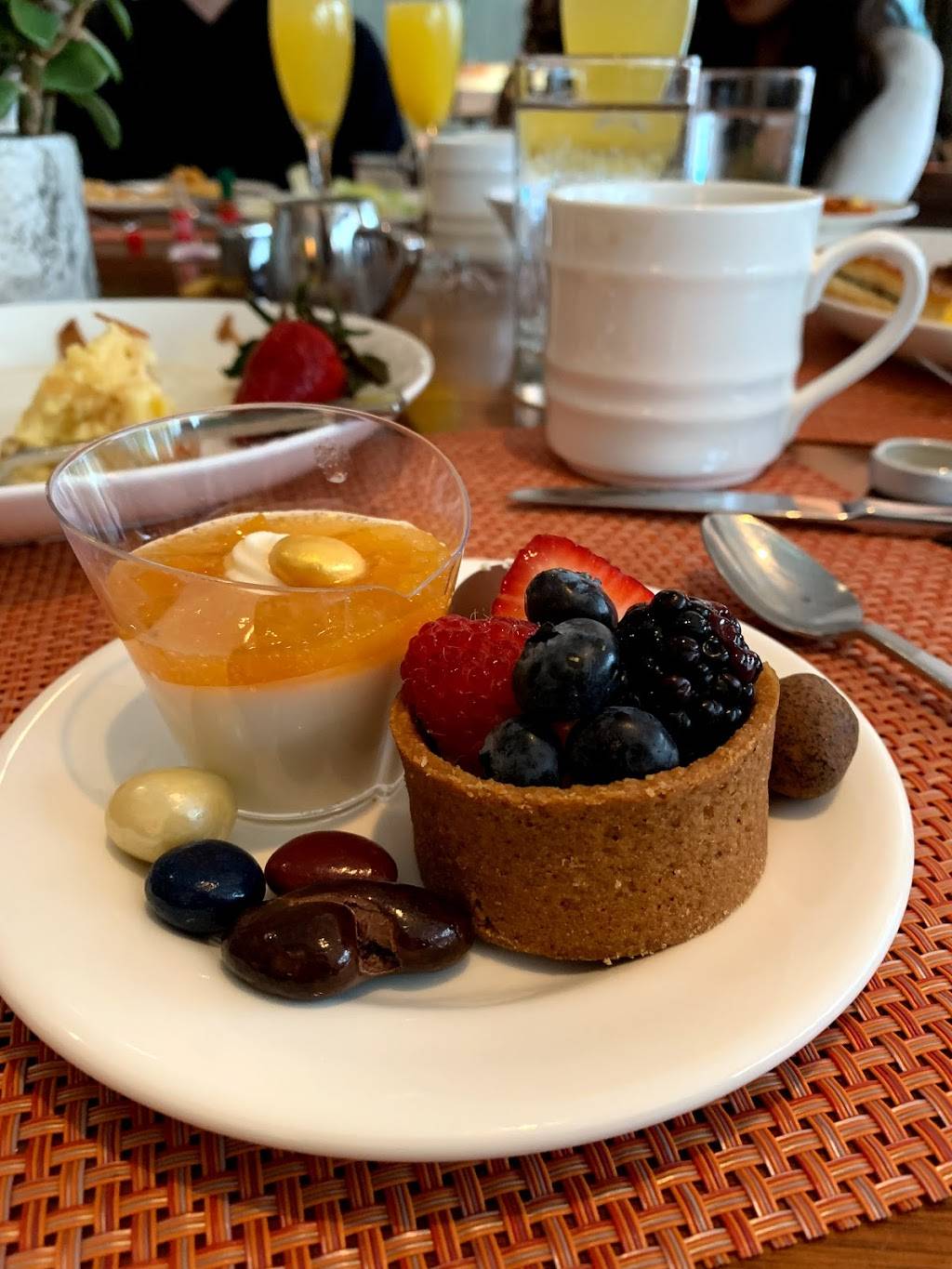 Circa 55 | restaurant | 9876 Wilshire Blvd, Beverly Hills, CA 90210, USA | 3108876055 OR +1 310-887-6055