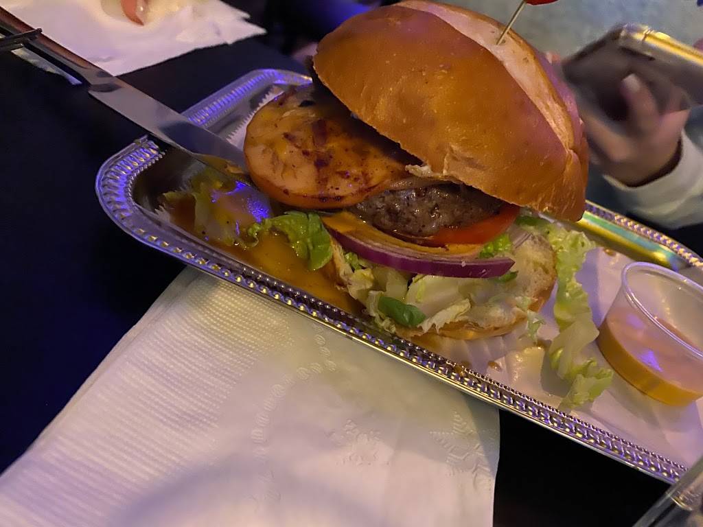 Kosher Boyz Grill | restaurant | 61-07 Utopia Pkwy, Queens, NY 11365, USA | 7183210694 OR +1 718-321-0694