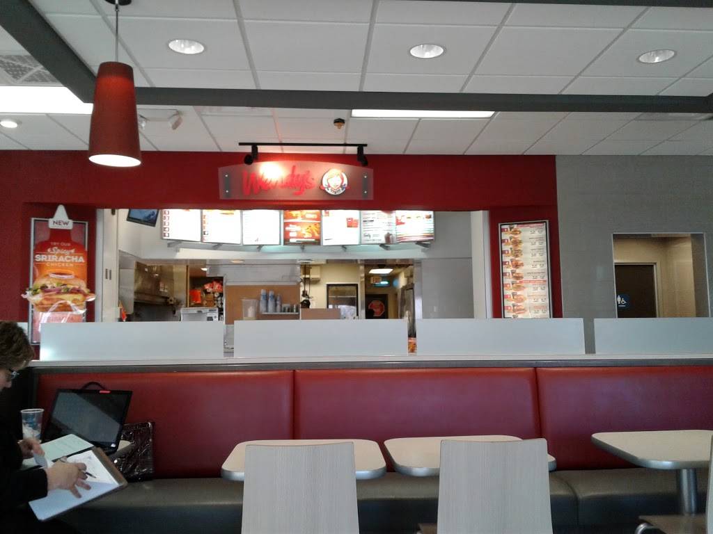 Wendys | restaurant | 1700 S Opdyke Rd, Pontiac, MI 48341, USA | 2483348008 OR +1 248-334-8008