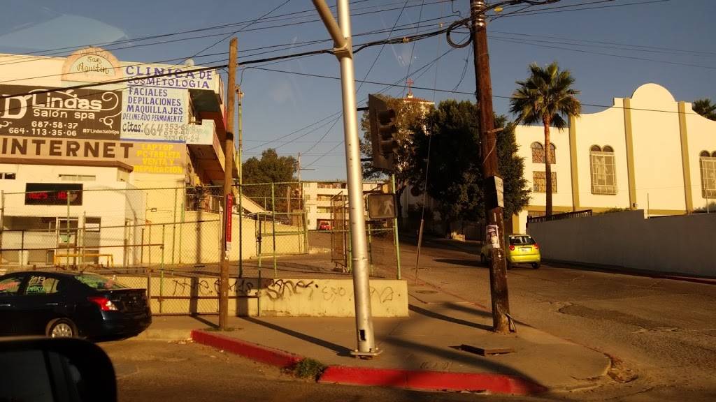 FUNDADORES | restaurant | BLVD. FUNDADORES NO. 6721 LOCAL 8, COL. EL RUBI, El Rubi, 22626 Tijuana, B.C., Mexico | 015575832000 OR +52 55 7583 2000