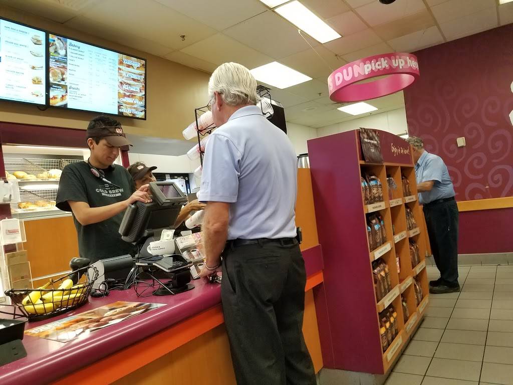 Dunkin | bakery | 1575 Pine Ridge Rd, Naples, FL 34109, USA | 2395937739 OR +1 239-593-7739