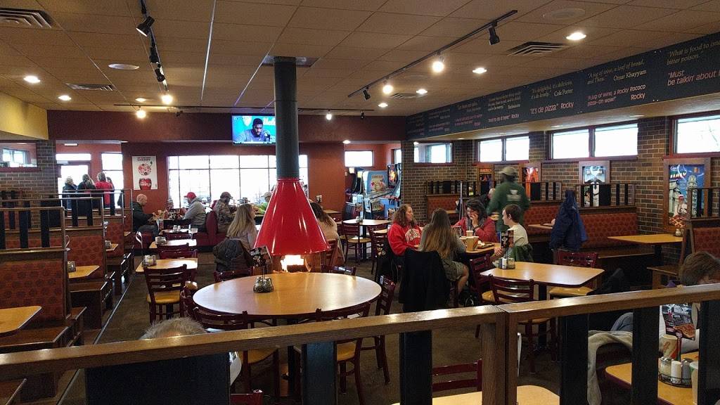 Rocky Rococo Pan Style Pizza | restaurant | 1618 W Beltline Hwy, Madison, WI 53713, USA | 6082510304 OR +1 608-251-0304
