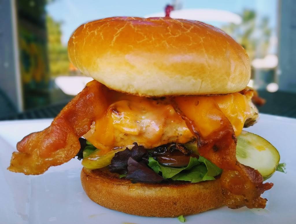 Graffiti Junktion College Park | restaurant | 2401 Edgewater Dr, Orlando, FL 32804, USA | 4073771961 OR +1 407-377-1961