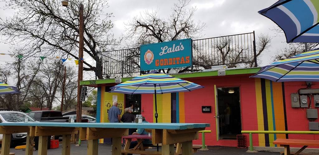 Lalas Gorditas | restaurant | 1600 Roosevelt Ave, San Antonio, TX 78210, USA | 2104657157 OR +1 210-465-7157