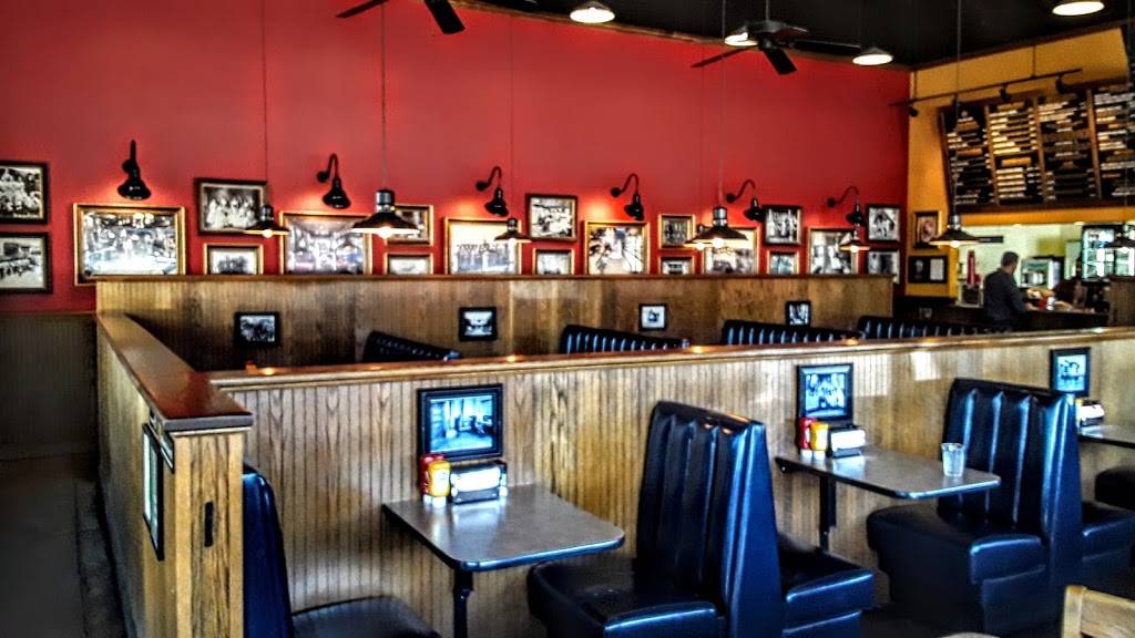 Scotty Ps | restaurant | 4280 Lavon Dr #200, Garland, TX 75040, USA | 9724955700 OR +1 972-495-5700