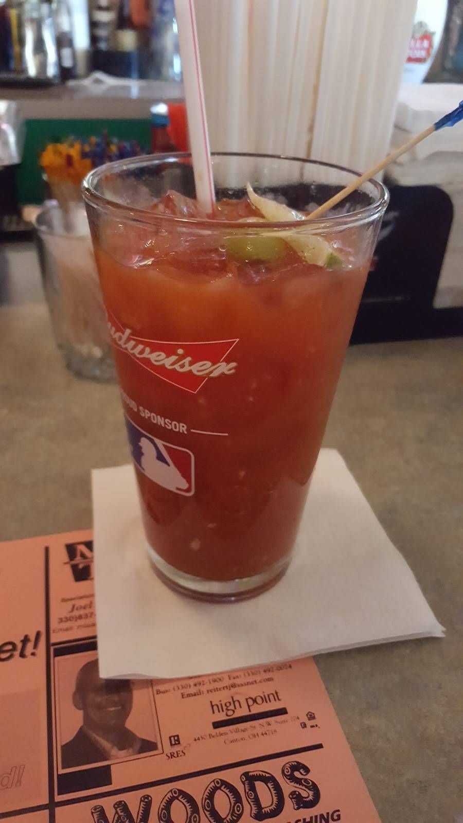 T J Dillons Pub | restaurant | 1911 Erie Ave NW, Massillon, OH 44646, USA | 3308320107 OR +1 330-832-0107