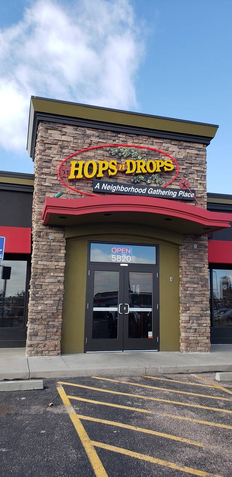 Hops n Drops | restaurant | 5820 Stetson Hills Blvd, Colorado Springs, CO 80922, USA | 7195747219 OR +1 719-574-7219