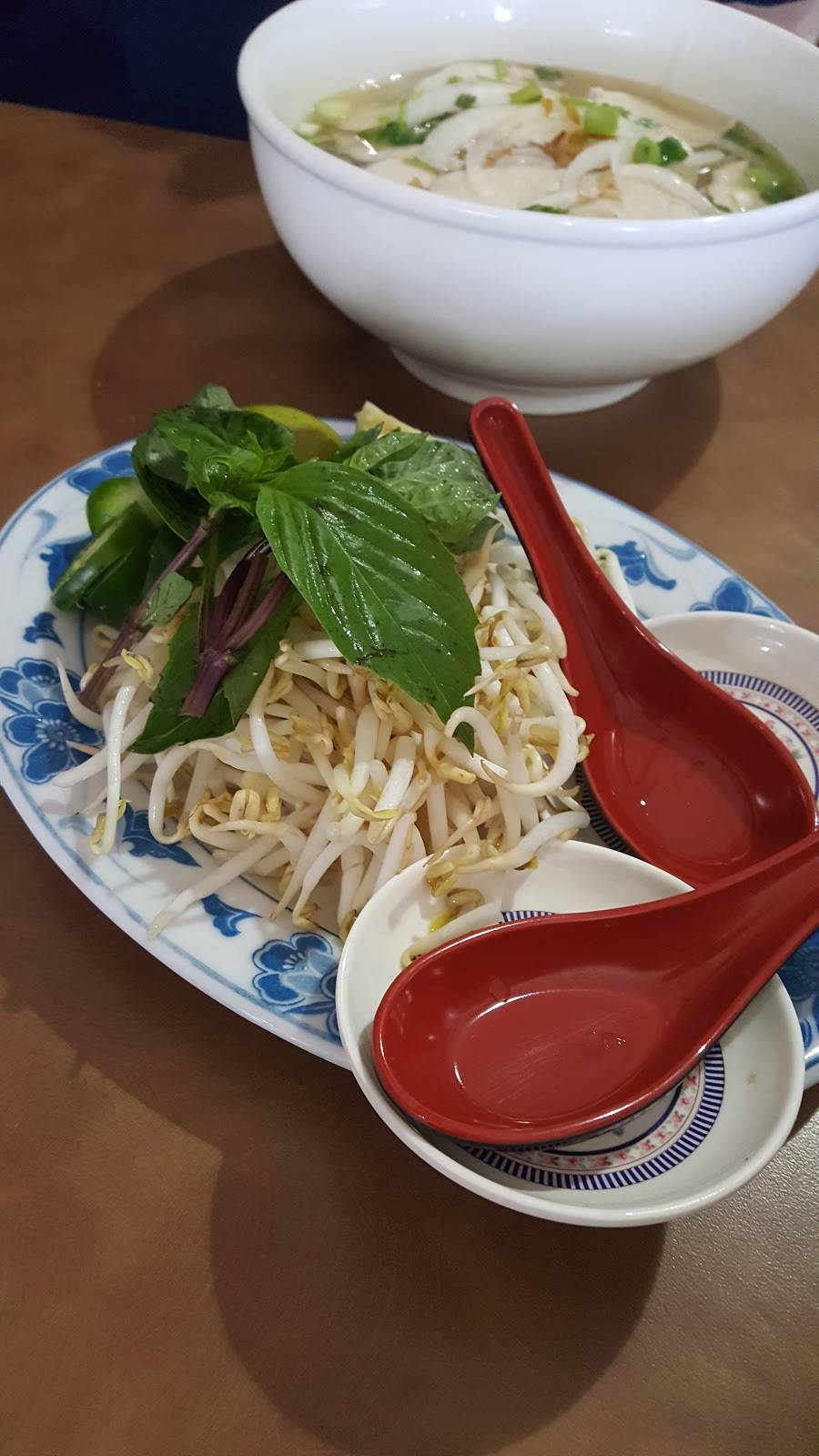 Pho Ben Restaurant | restaurant | 304 S Kelly Ave, Edmond, OK 73003, USA | 4055096462 OR +1 405-509-6462