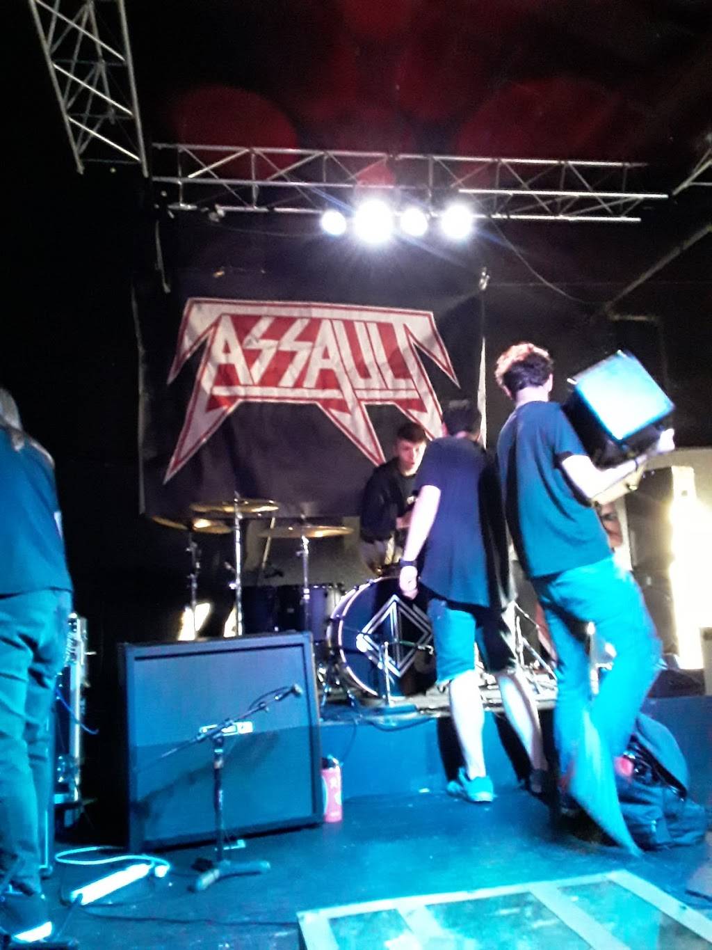 The Foundry Concert Club | restaurant | 11729 Detroit Ave, Lakewood, OH 44107, USA | 4406375483 OR +1 440-637-5483