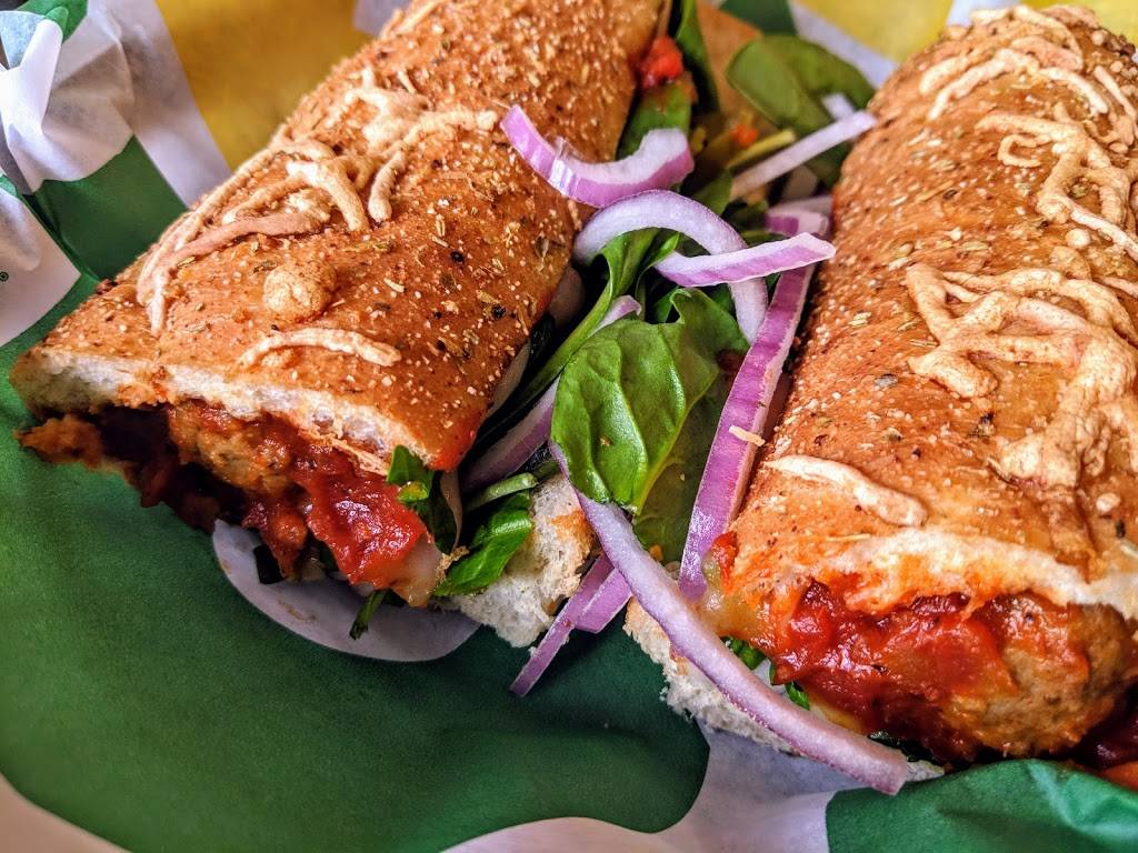 Subway | meal takeaway | 7080 NE Cornell Rd, Hillsboro, OR 97124, USA | 5036937202 OR +1 503-693-7202