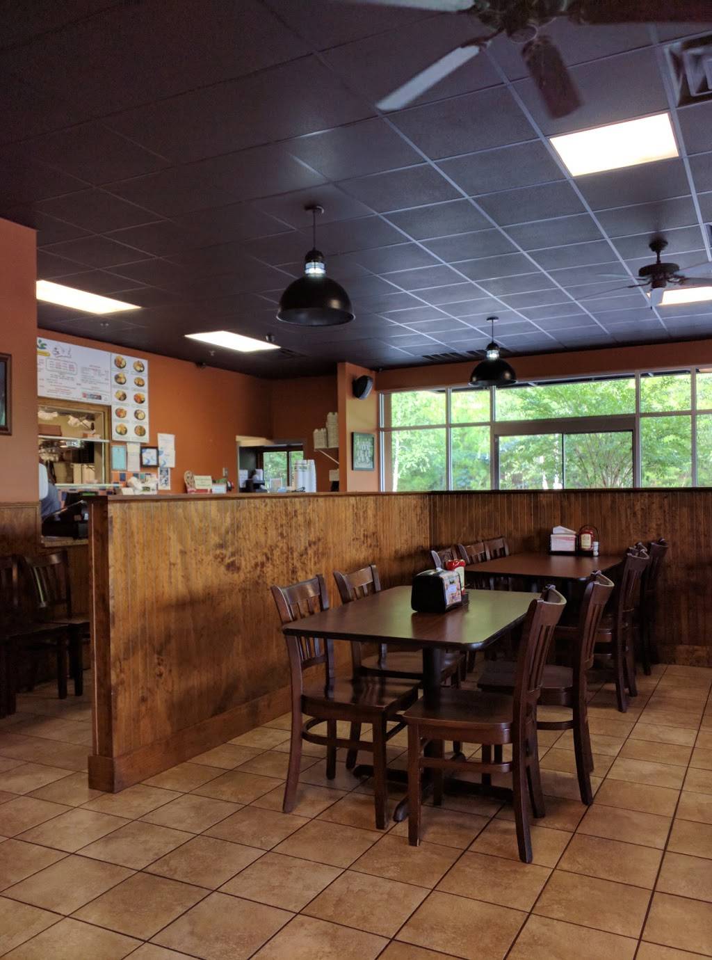 Louies Chicken Fingers | restaurant | 2900 E University Dr, Auburn, AL 36830, USA | 3345012070 OR +1 334-501-2070